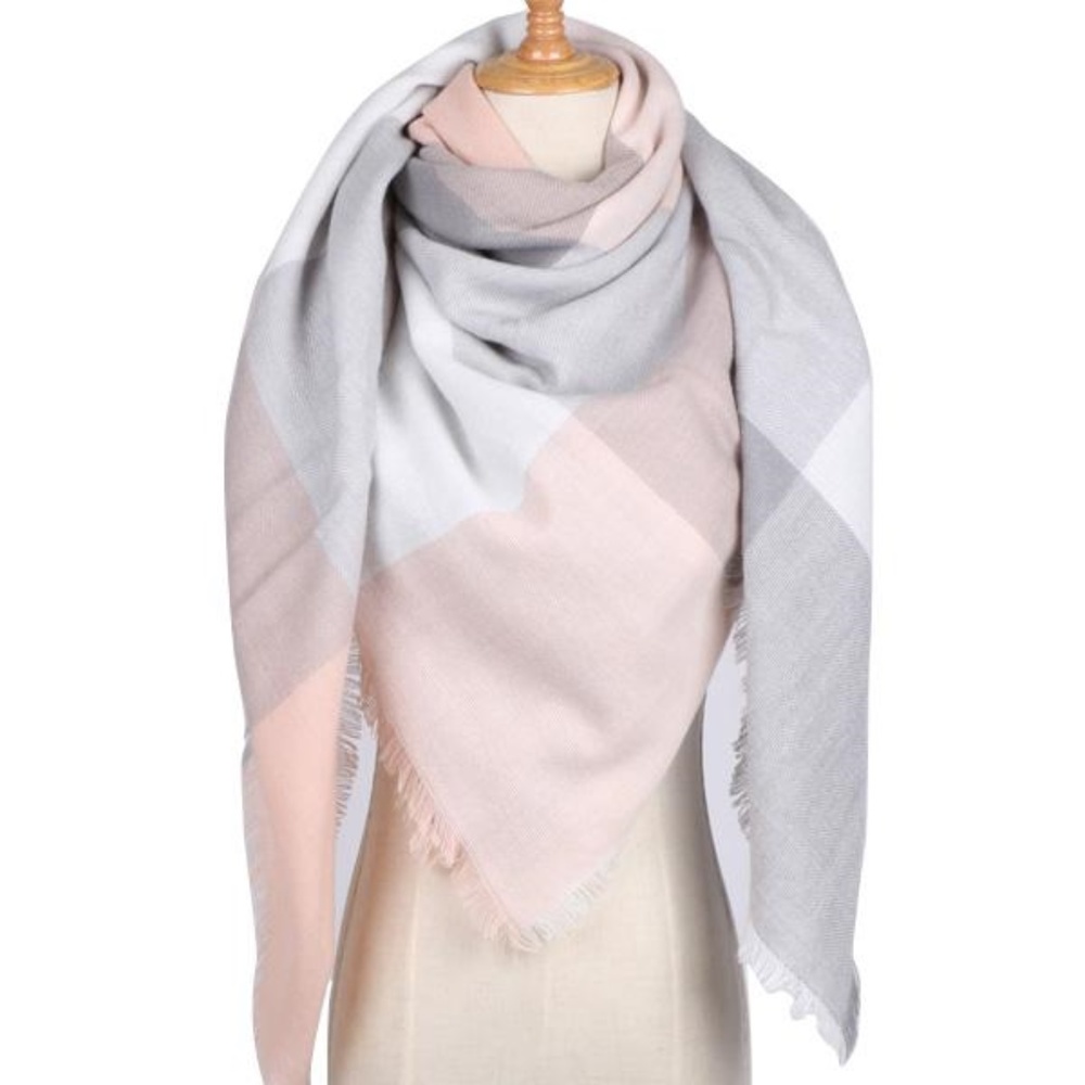 Triangle Light Pink Grey Scarves NWT
